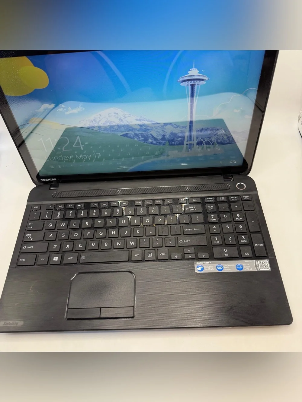 Toshiba Satellite C55Dt-A5244 15.6” Laptop AMD Windows 8 Touchscreen Charger